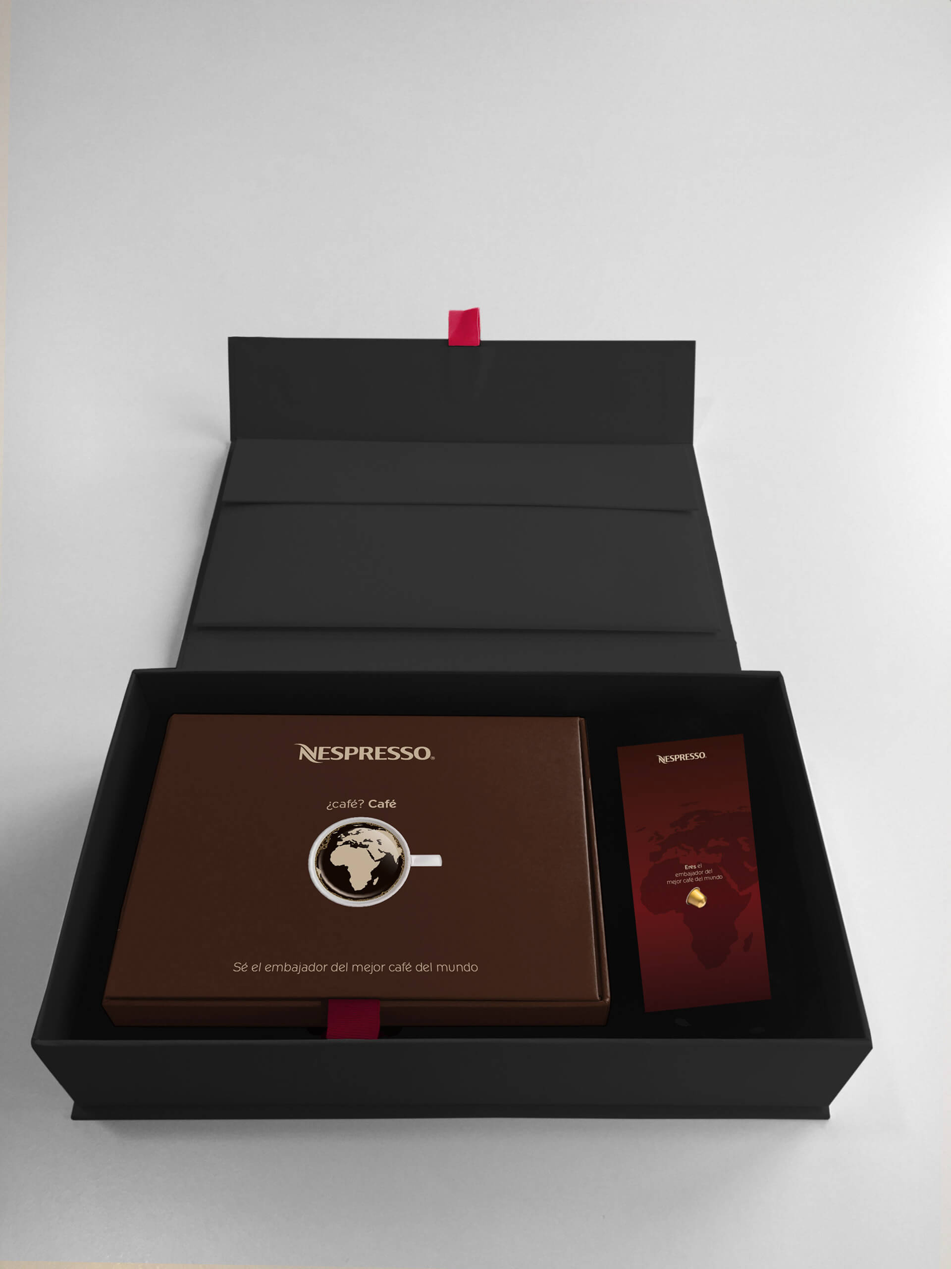 Nespresso - Gift Box open